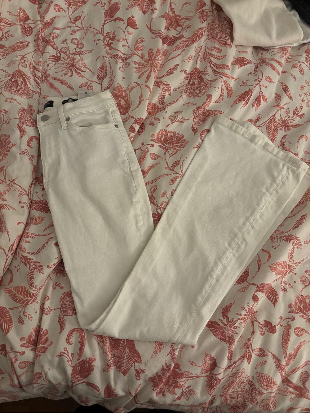 Banana Republic White flair jeans